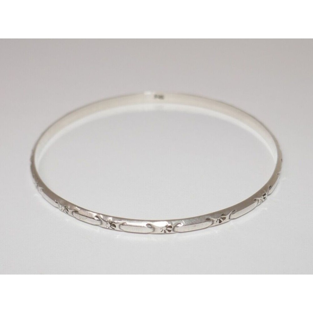 925 Sterling Silver Stamped Flowers Bangle Bracelet - Picture 6 of 8
